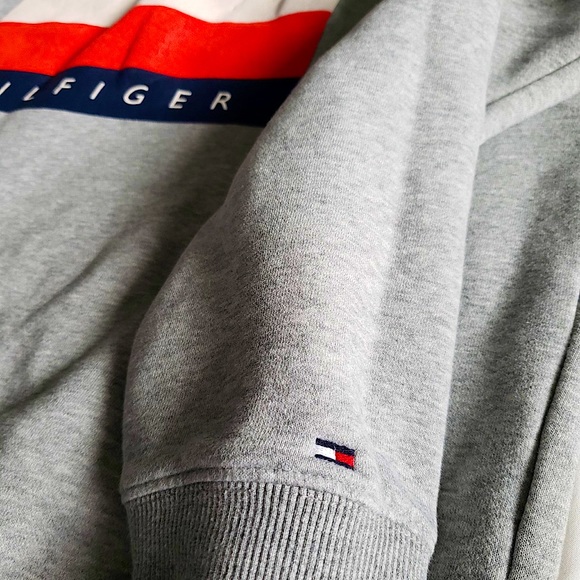 Tommy Hilfiger Crewneck Sweater - Picture 4 of 4